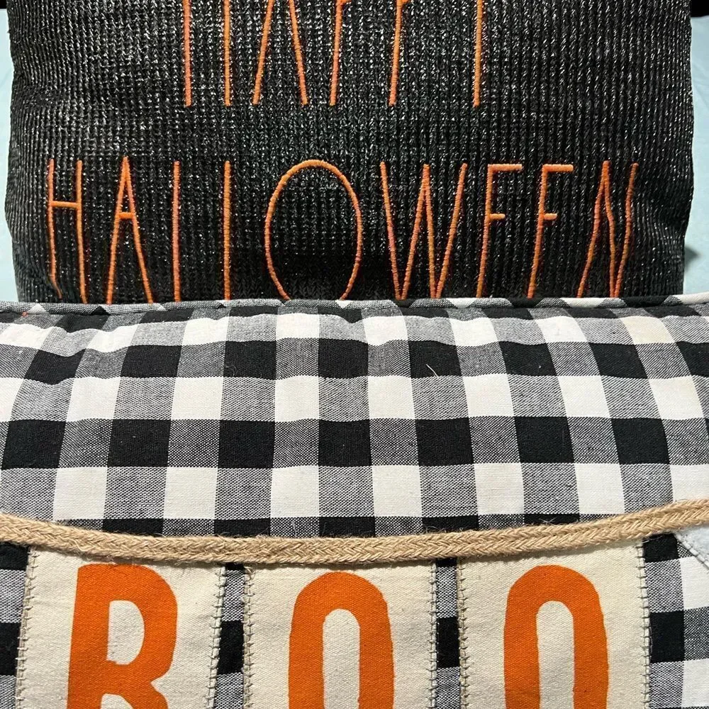 NWT HALLOWEEN GHOST BOO‎ LUMBAR THROW PILLOW AND HAPPY HALLOWEEN